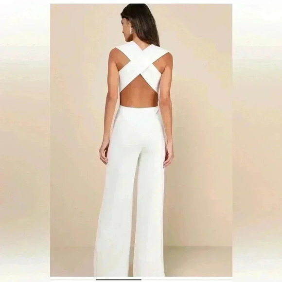 Lulu’s Chic White Jumpsuit Size Medium New With Tags. - Picture 2 of 13